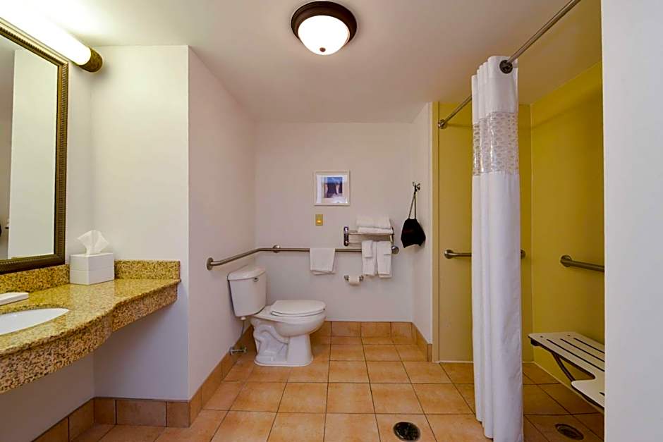 Hampton Inn By Hilton & Suites Wilmington