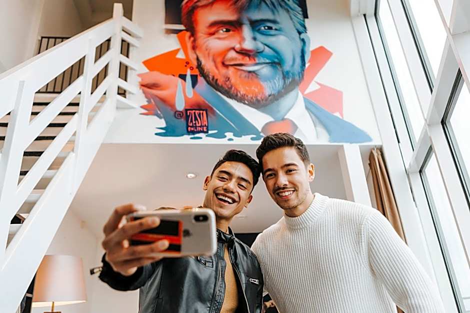 The Hague Teleport Hotel