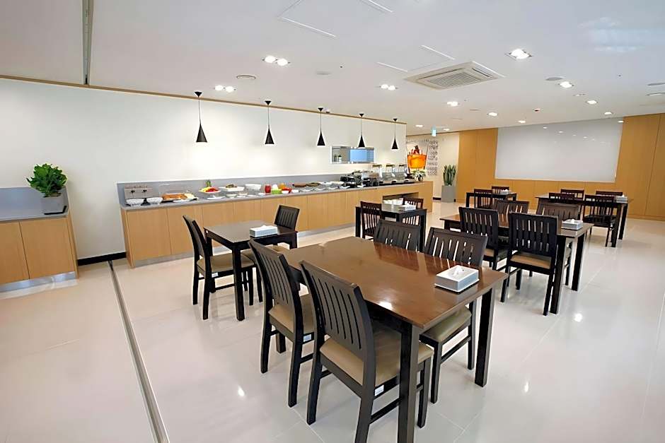 On Smart Hotel