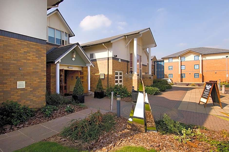 Premier Inn Wolverhampton North