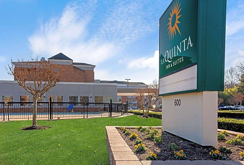 La Quinta Inn & Suites by Wyndham Williamsburg Historic Area