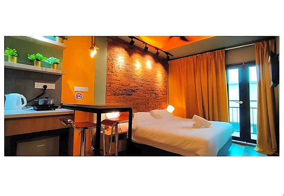 Smile Hotel Danau Kota