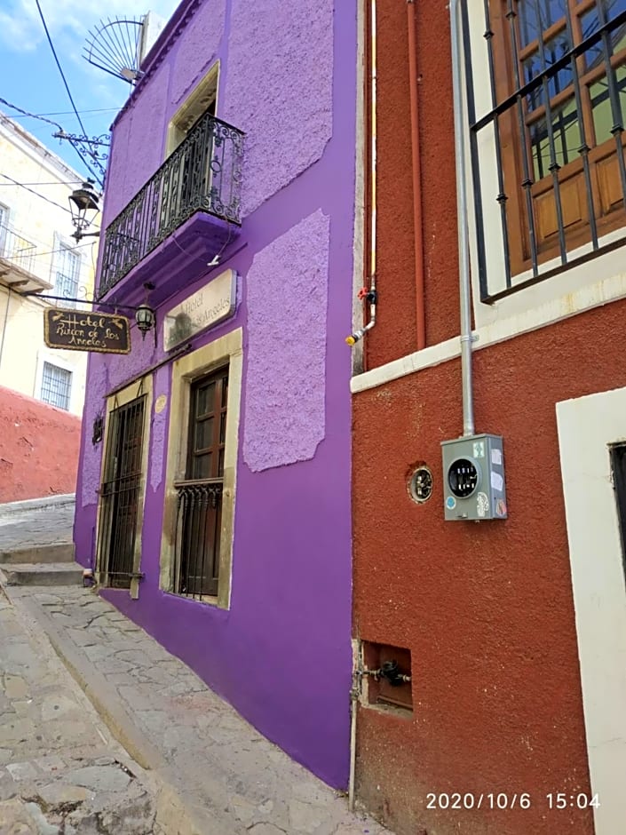 Hotel Rincon de Los Angeles