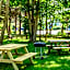 Captains Quarters Motel & Conference Center