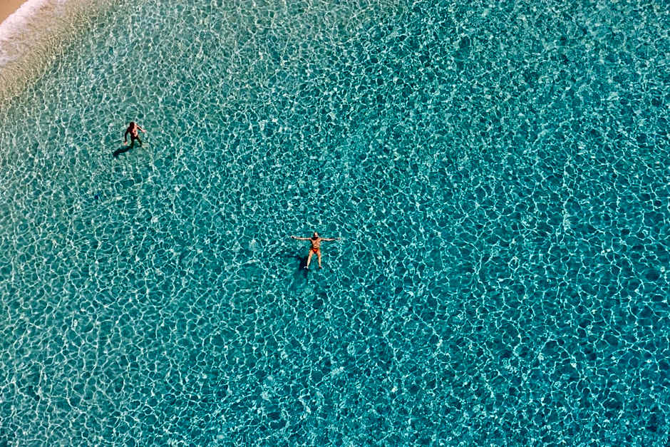 Mr and Mrs White Paros