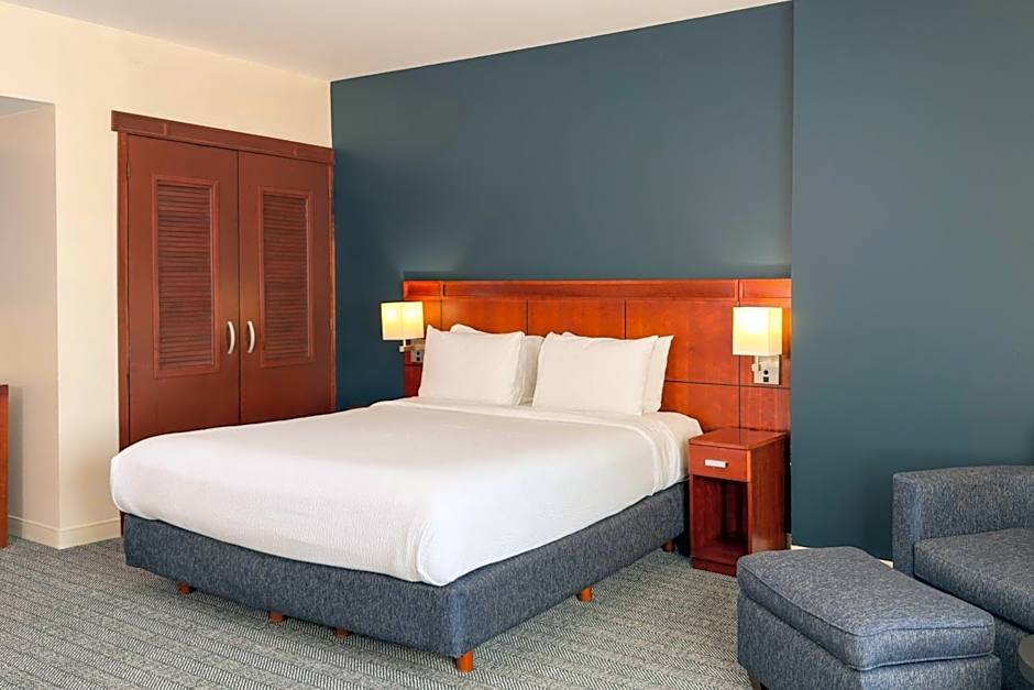 Courtyard by Marriott Toluca Tollocan