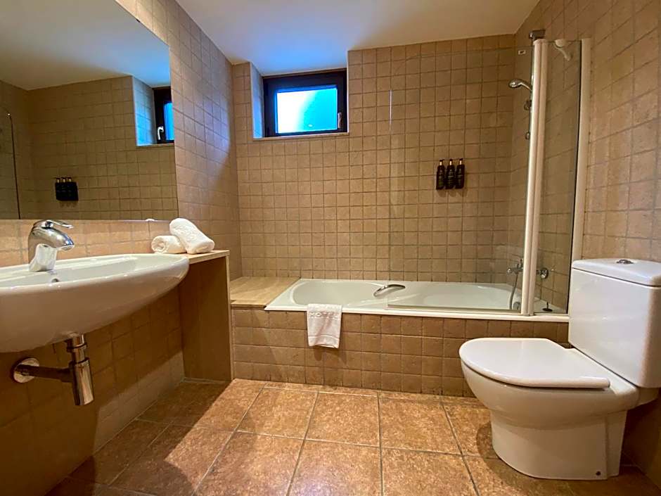 Hotel & Restaurante Peña