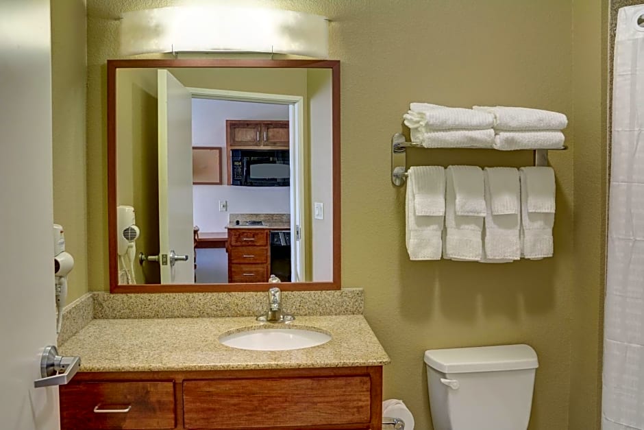 Candlewood Suites Texarkana