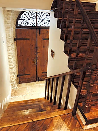 Double Room with Street View