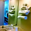 Hilltop Inn & Suites