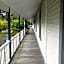 Te Puia Hot Springs Hotel