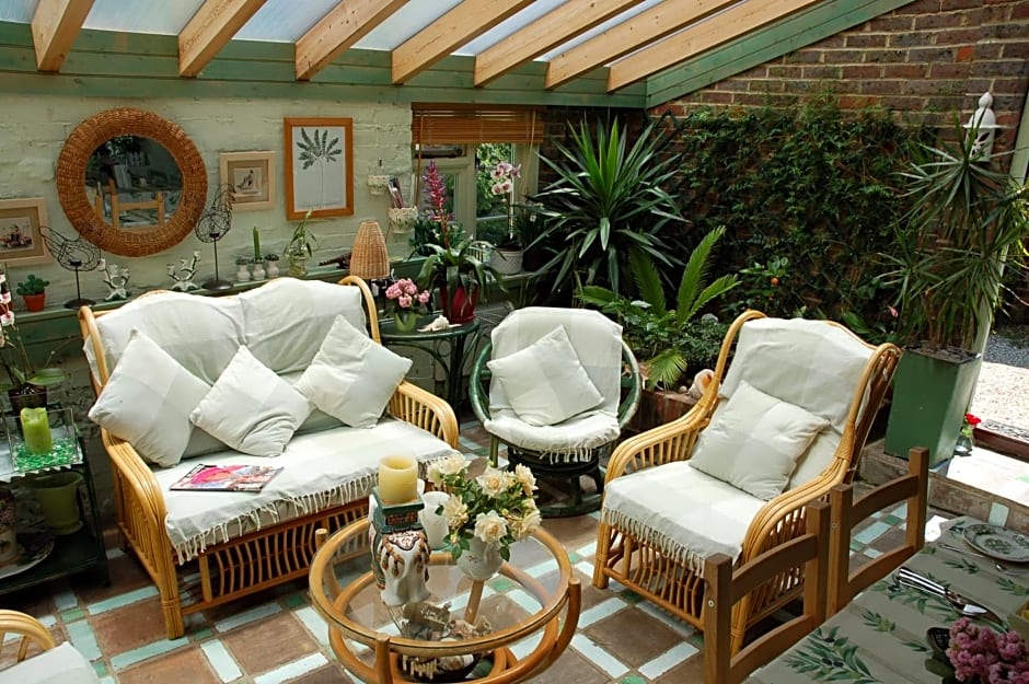 Clayton Wickham Farmhouse