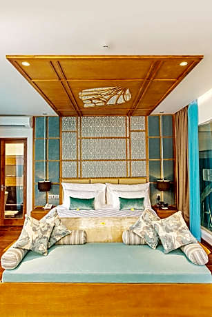 Rosemary - Three Bedroom Pool Villa with Free Benefits