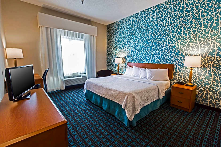 Fairfield Inn & Suites by Marriott Toledo North