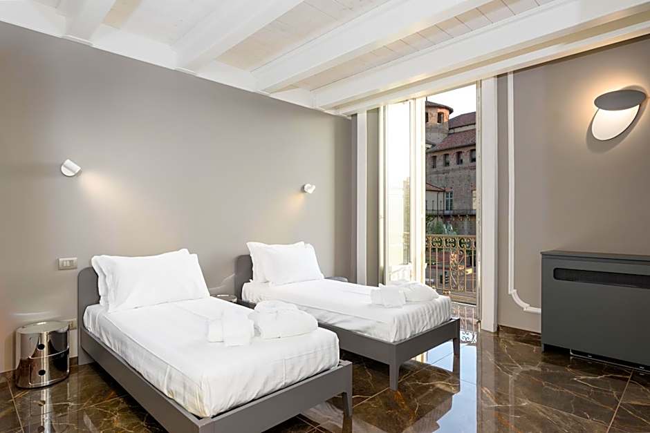 Q71 TIMELESS SUITES