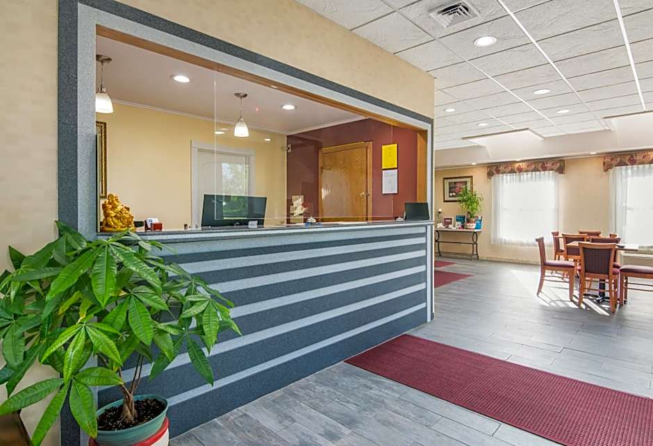 Rodeway Inn Weedsport