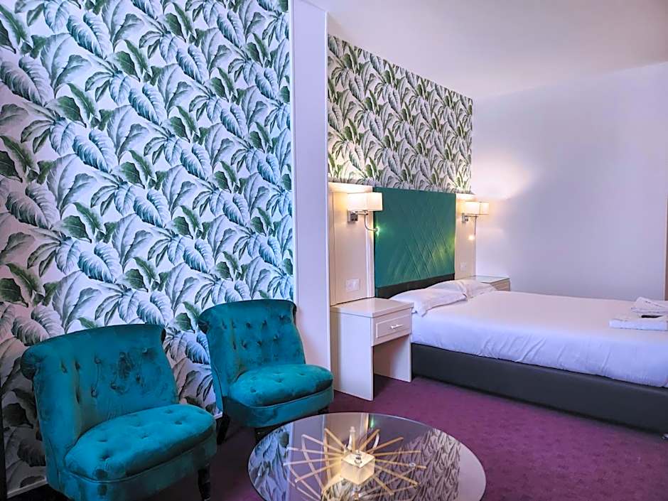 HOTEL ROYAL Paris Ivry