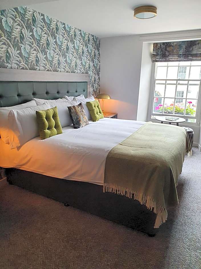 The Coach and Horses