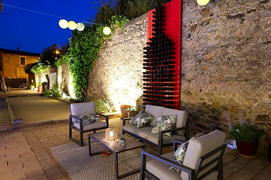 Maison Dix Chambres d'hôtes et Espace SPA Bien être