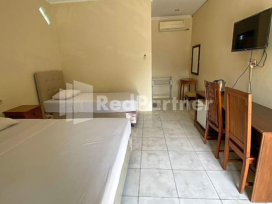 Hotel Kurnia @ Jln Pemuda Blora RedPartner