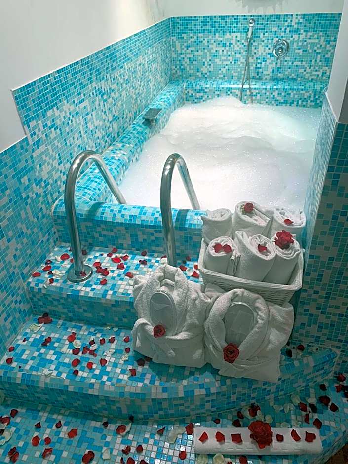 Eveline 2 - Piscina Privata o Jacuzzi