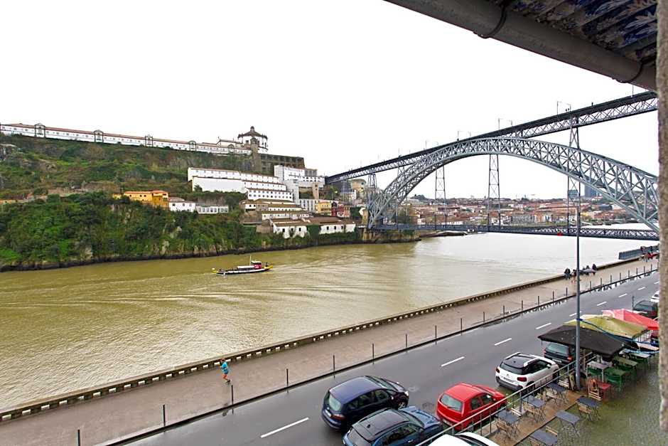 RVA - Gustave Eiffel Apartments