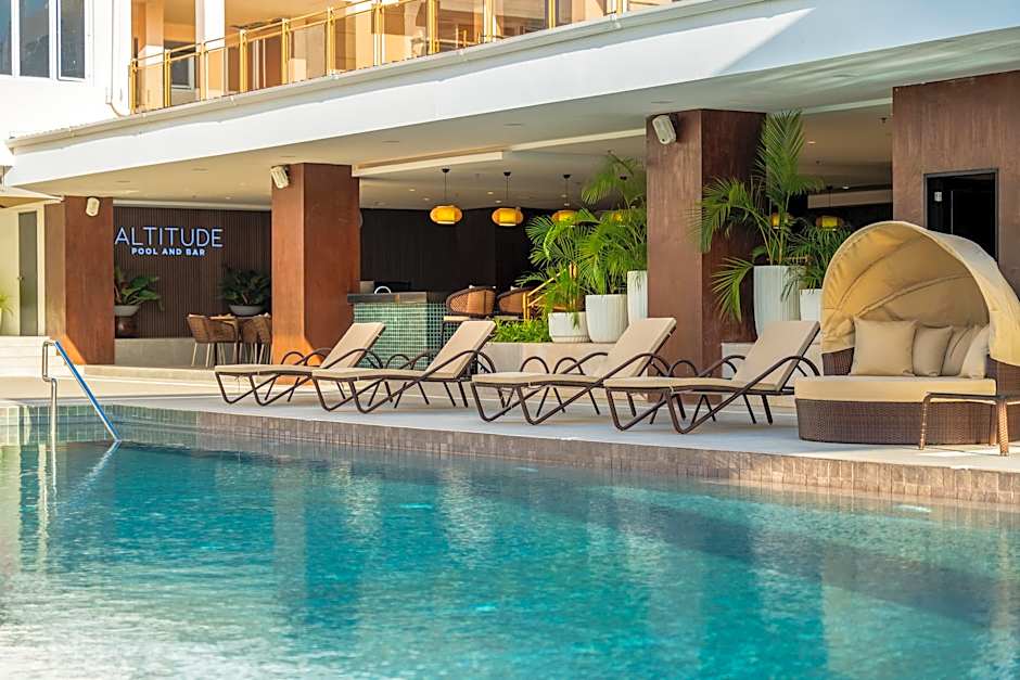 Metrocentre Hotel & Convention Center