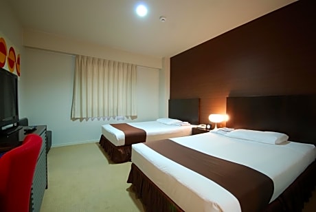 Twin Room - Smoking