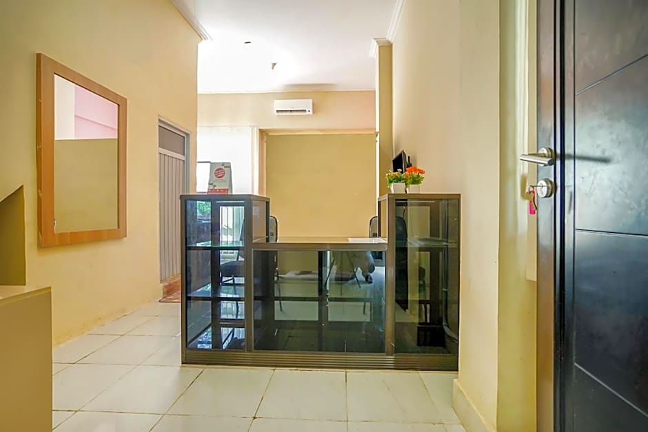 OYO Life 570 Pesona Asri Homestay Syariah