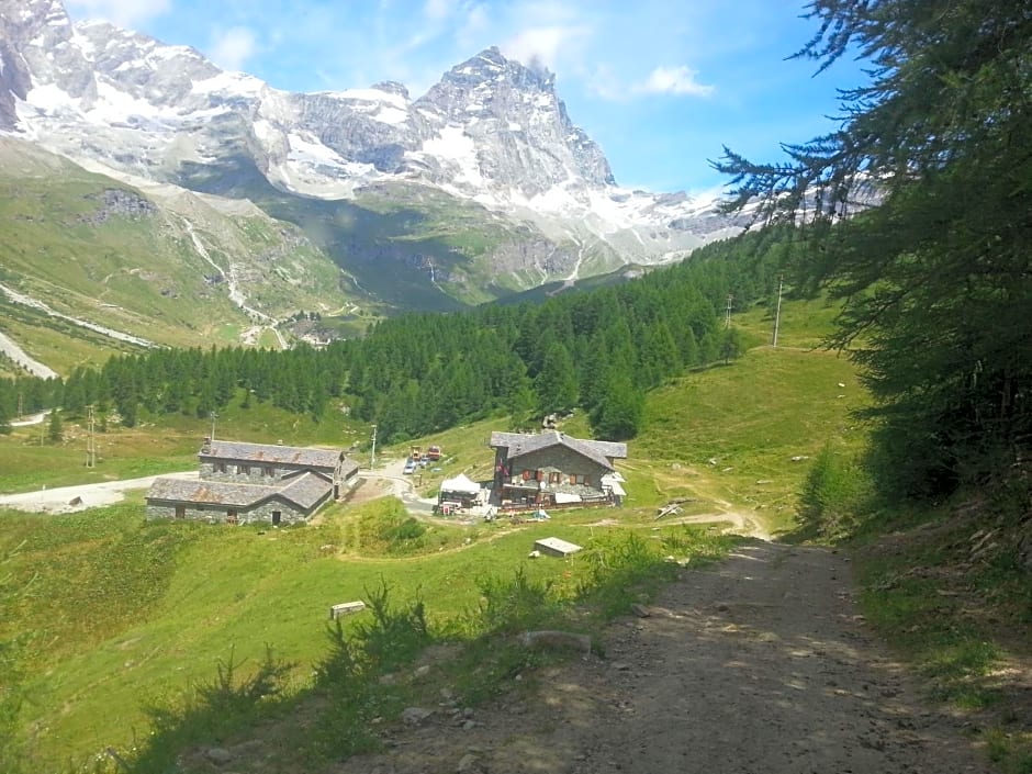 Baita Layet