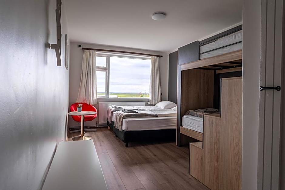 Drangshlid Hotel by Tröll