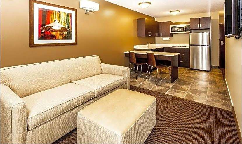 Microtel Inn & Suites By Wyndham Whitecourt