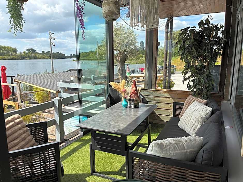 Hotel aan de Linge