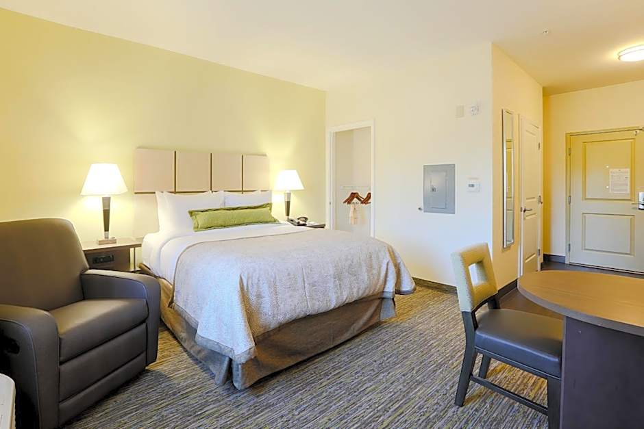 Candlewood Suites Auburn By IHG