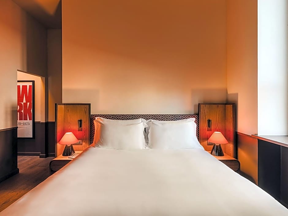 Aethos Milan