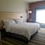 Holiday Inn Express Hotel & Suites McPherson By IHG