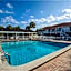 Relaxing Spacious Coastal 3bd Gulfport Paradise