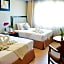 Aura One Hotel