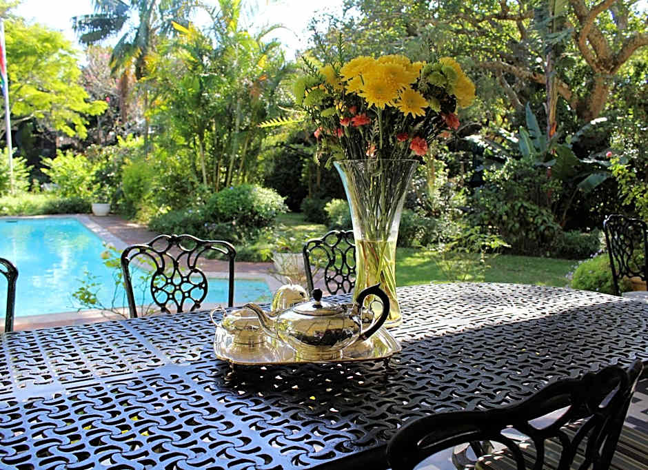 Hacklewood Hill Country House