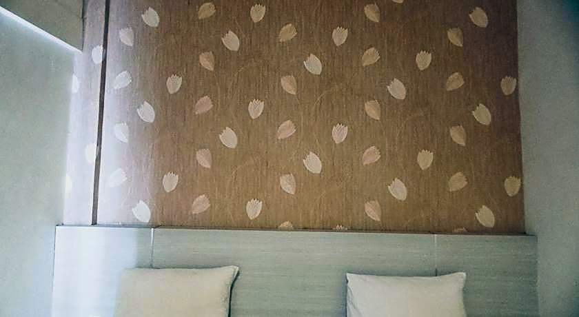 YUNNA EXPRESS LAMPUNG