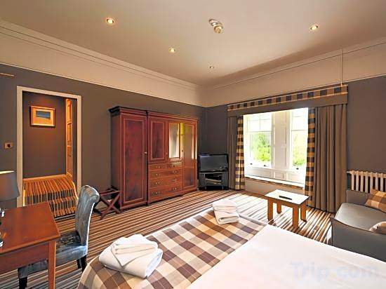 Savoy Park Hotel