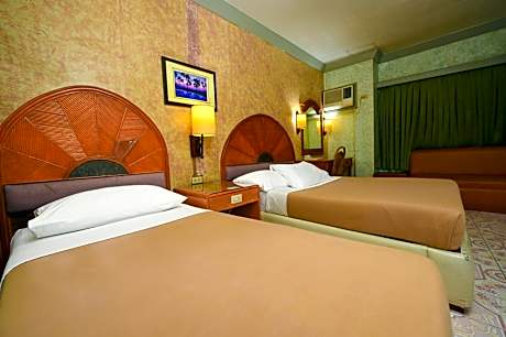 Superior Triple Room