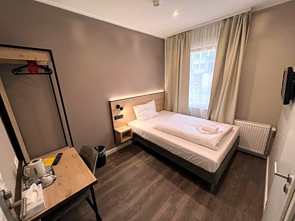 JJ Hotel Hannover-City-Pension