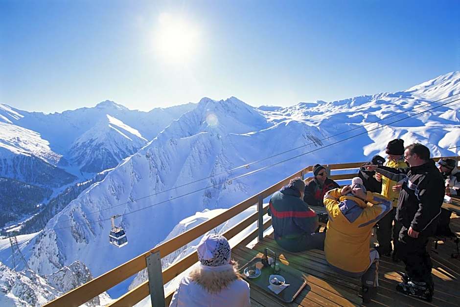 Hotel Garni Chasa Nova