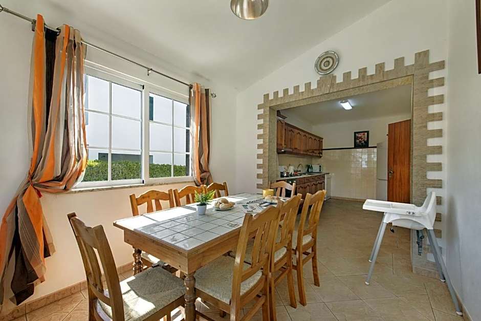 A Fantastic Place for Families, Hilton Hotel are and close to amenities