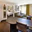 Candlewood Suites Windsor Locks