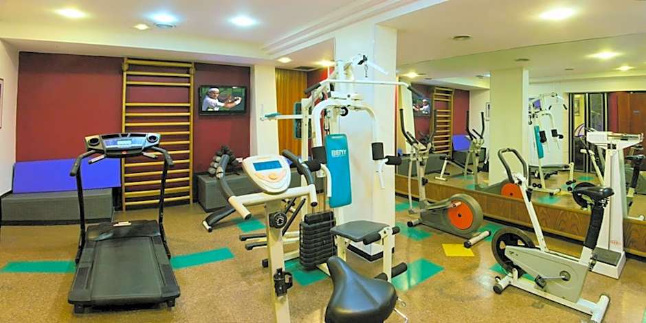 Sarmiento Palace Hotel