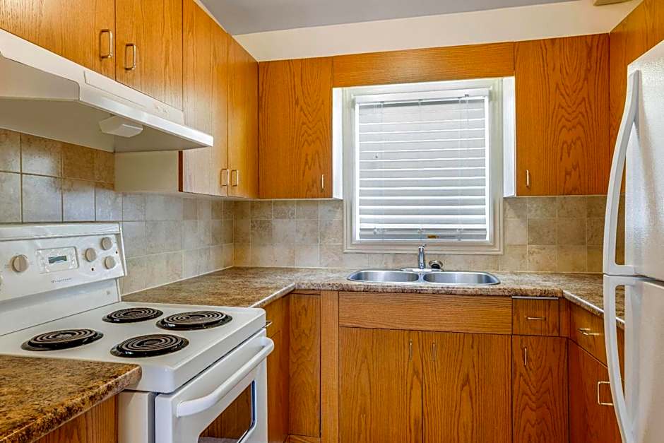 Travelodge by Wyndham Niagara Falls at the Falls