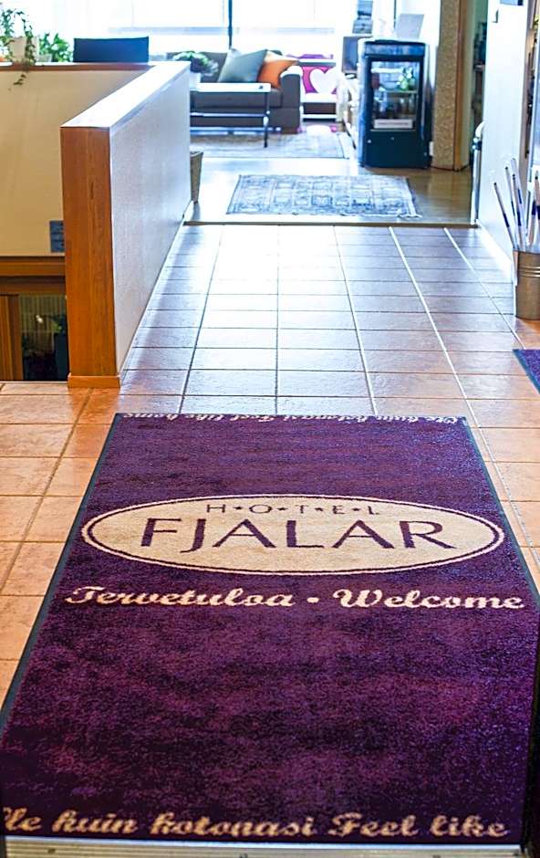 Hotel Fjalar