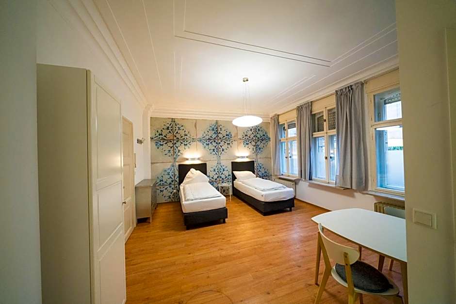 Aparthotel Villa Elon